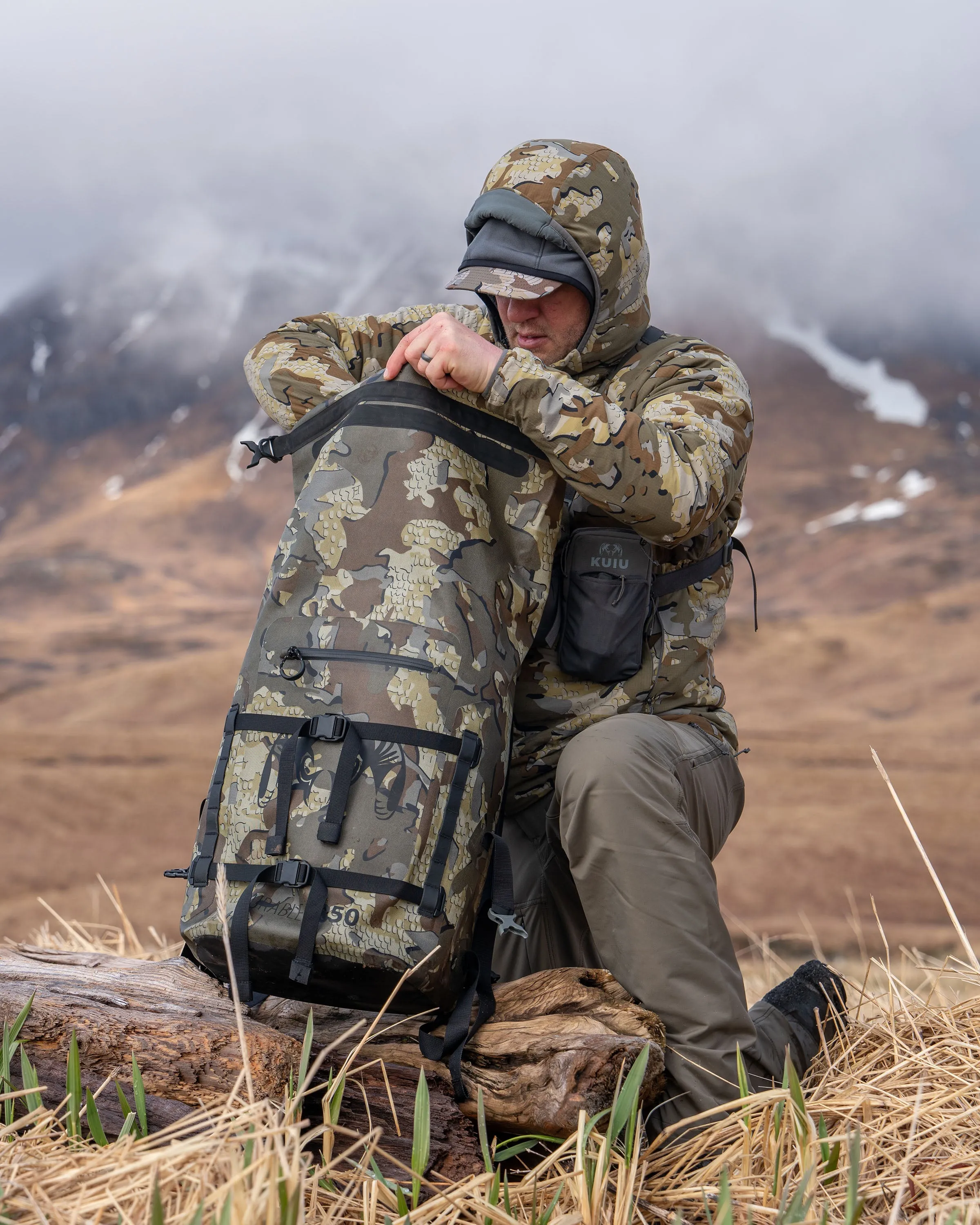 Karluk 3000 Roll Top Dry Backpack Set | Vias/Stone