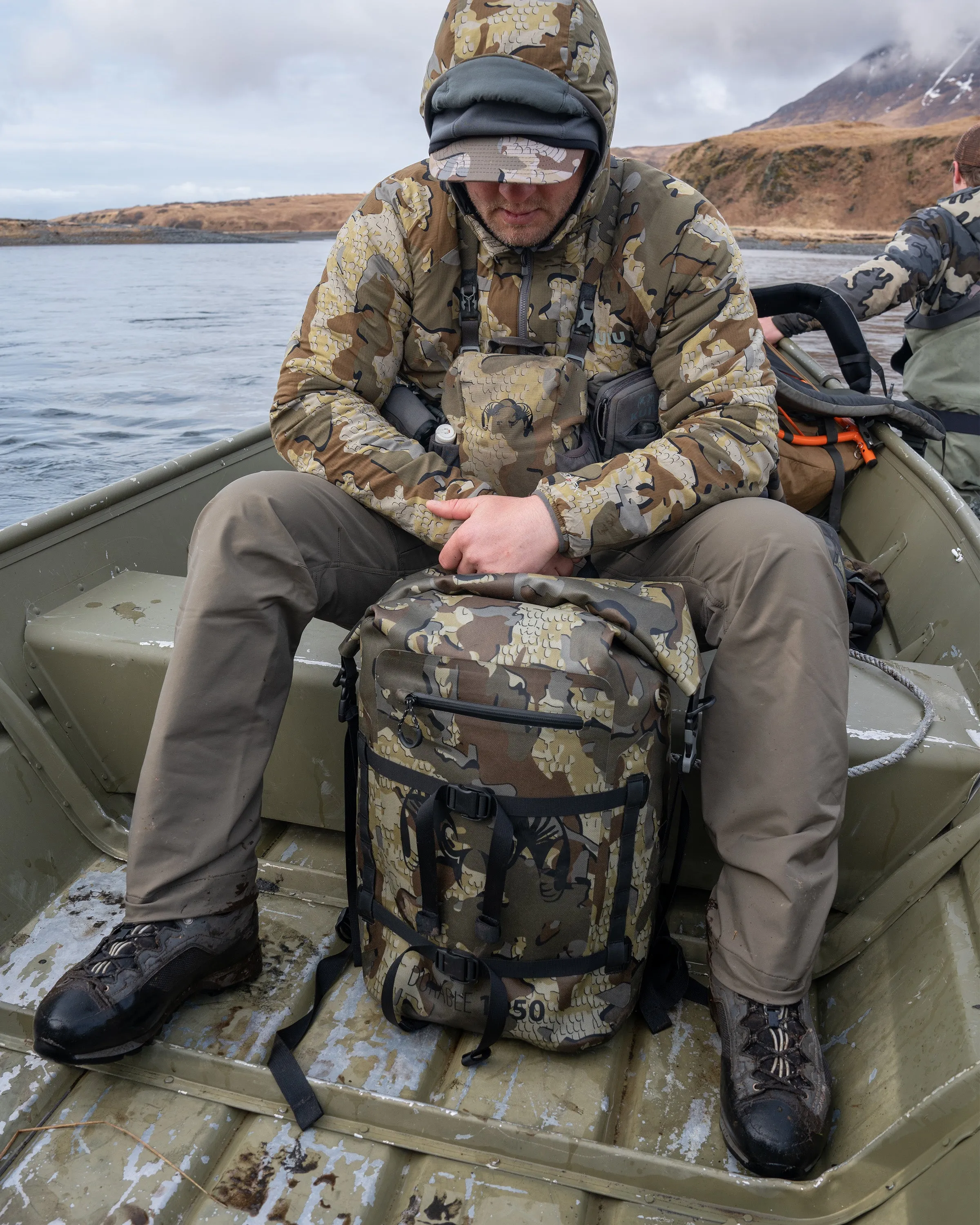 Karluk 3000 Roll Top Dry Backpack Set | Vias/Stone