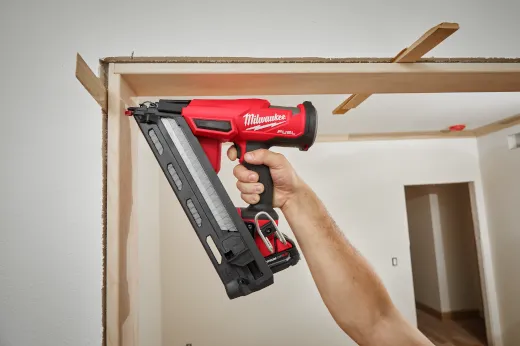 Milwaukee 2839-20 M18 FUEL 15 Gauge Finish Nailer (Tool Only)