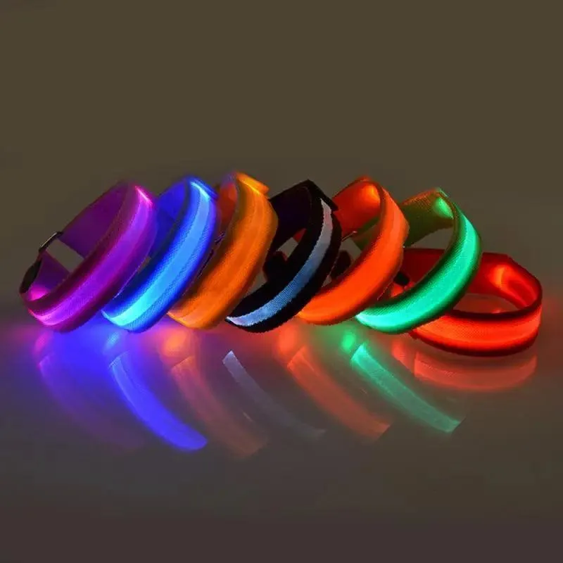 Night Runner's LED Armband: Stay Safe with Enhanced Visibility