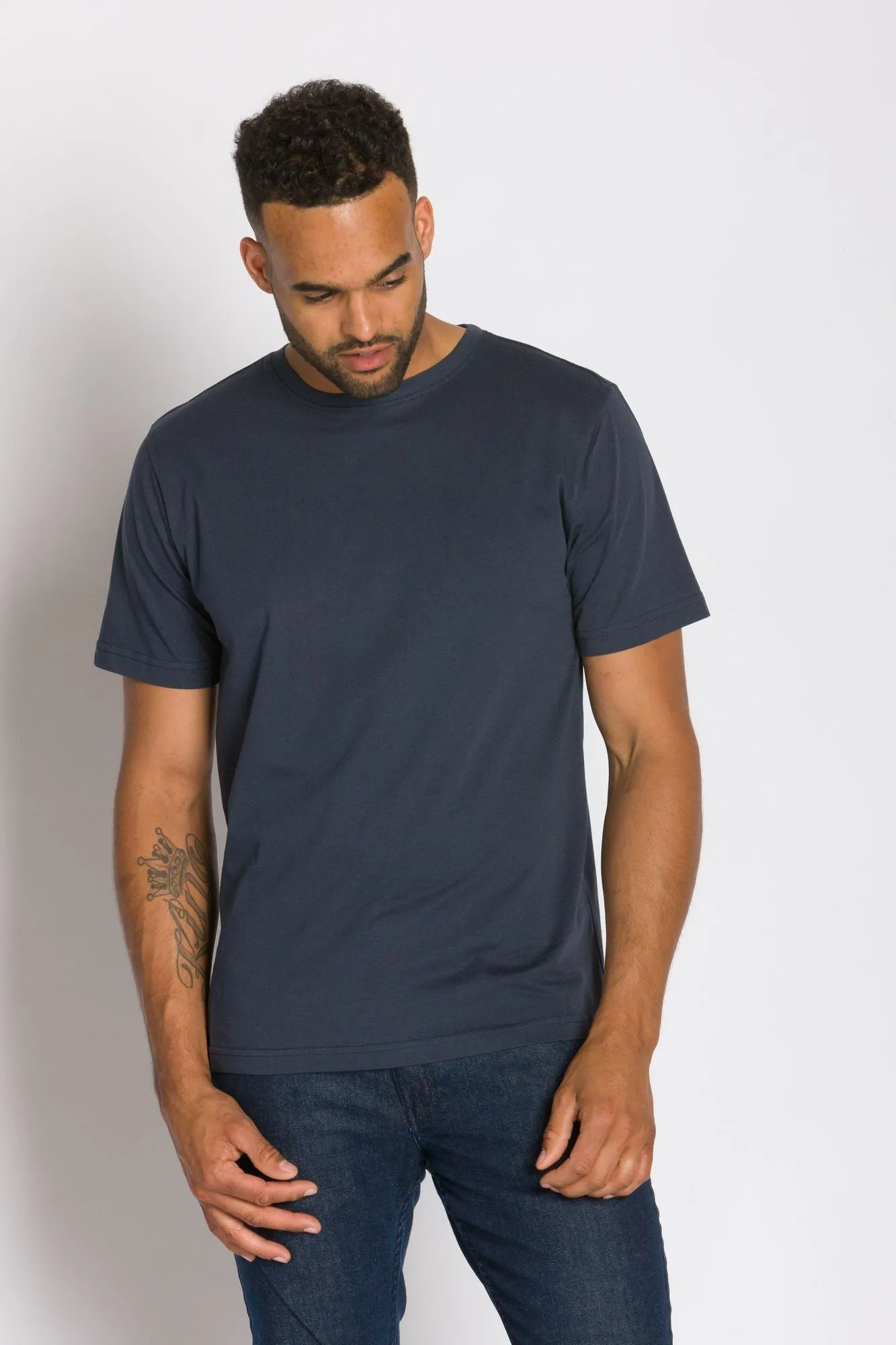 Tourist | Men's Anti-Stain Pocket-less Tee