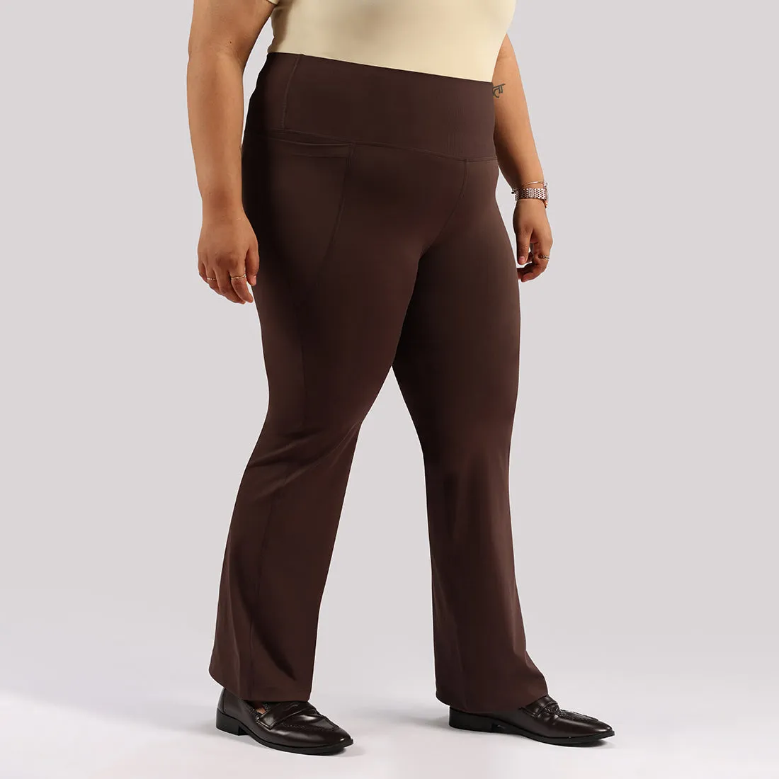 Ultimate Flare Pants Tall
