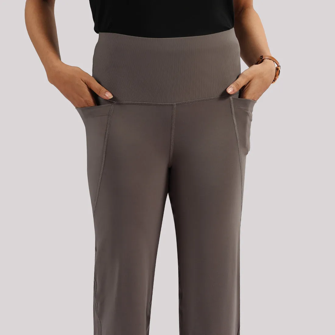 Ultimate Flare Pants Tall