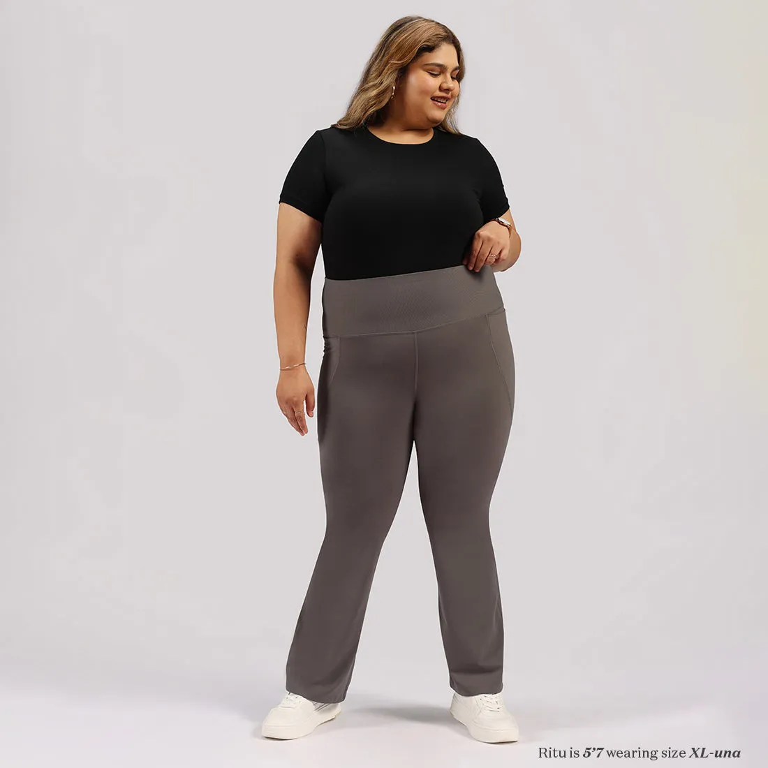 Ultimate Flare Pants Tall