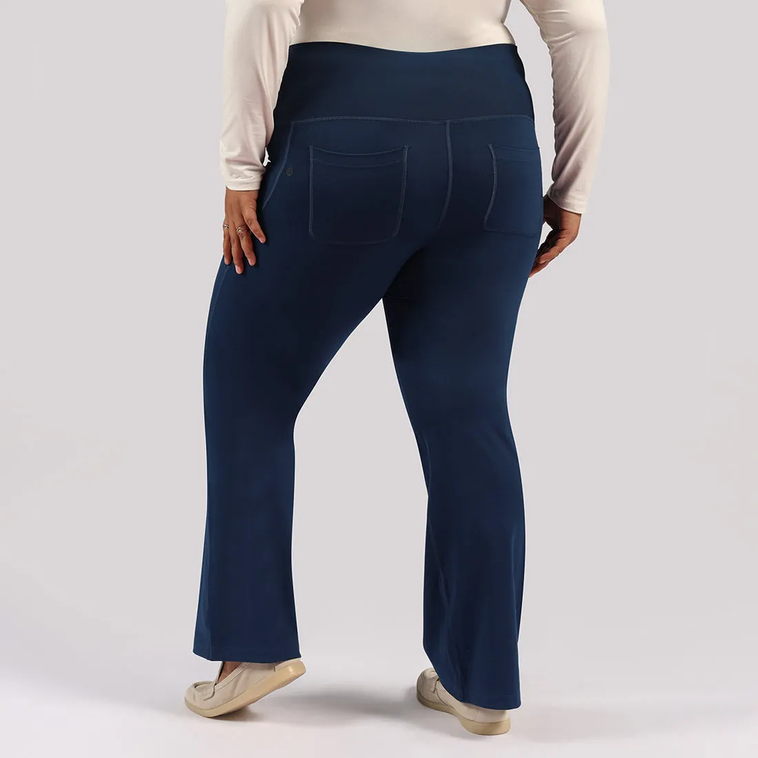 Ultimate Flare Pants Tall