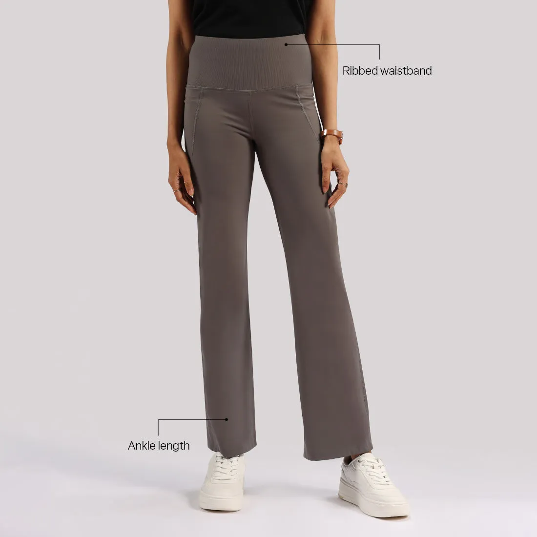 Ultimate Flare Pants Tall